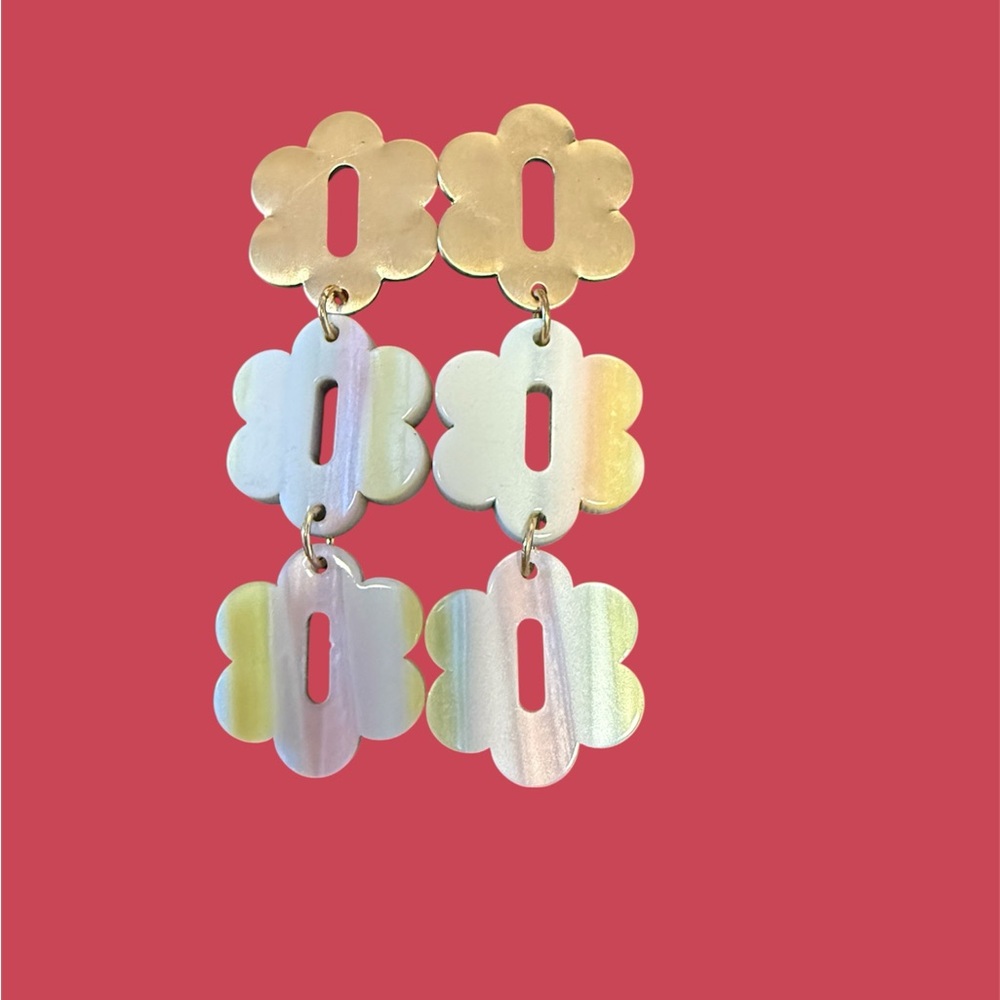 Gold Flower Drop Earrings